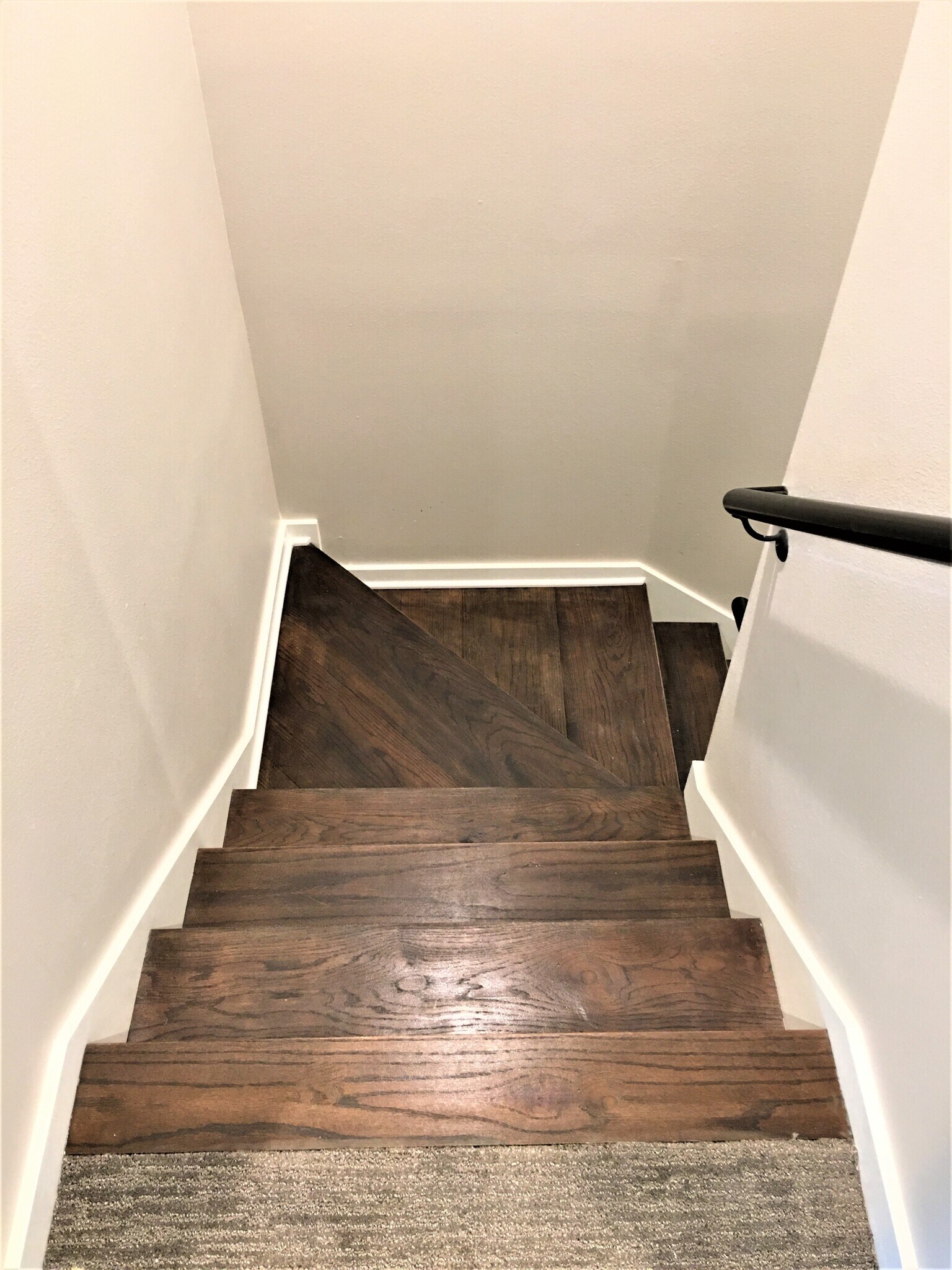 Stairwell - 10648 Brothers Ln