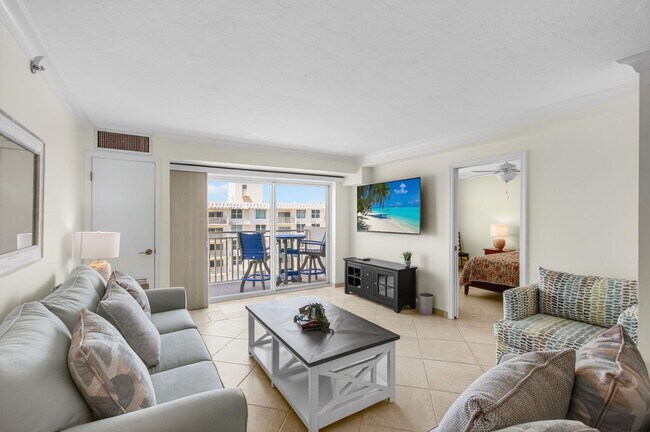 Building Photo - 4511 S Ocean Blvd