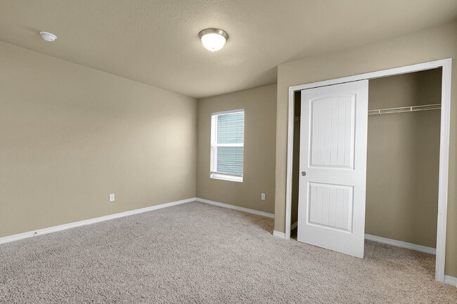 Building Photo - $2,540.95 - 4 Bed, 2.5 Bath Home in CO Springs with Fenced in Yard and 3 Car Garage!