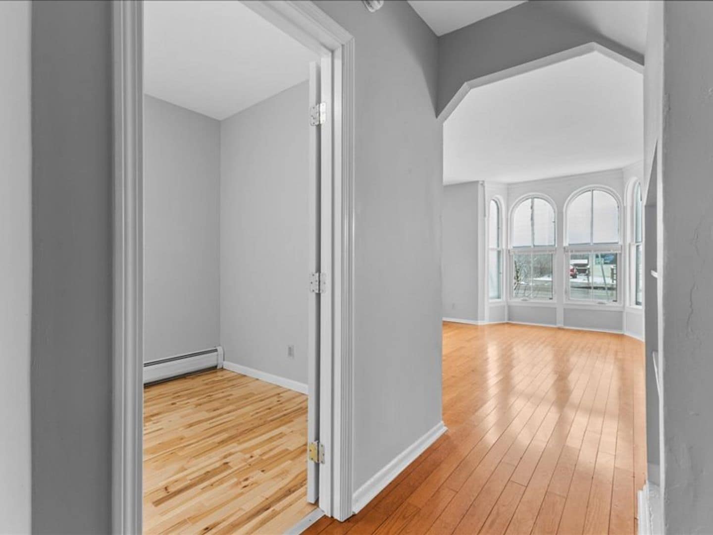 Building Photo - 158 Main St