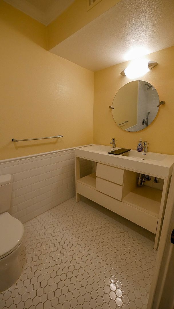 Building Photo - Beautiful 4 bed/2.5 bath house in Del Mar