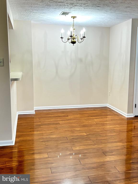 Building Photo - 803 Stratford Way