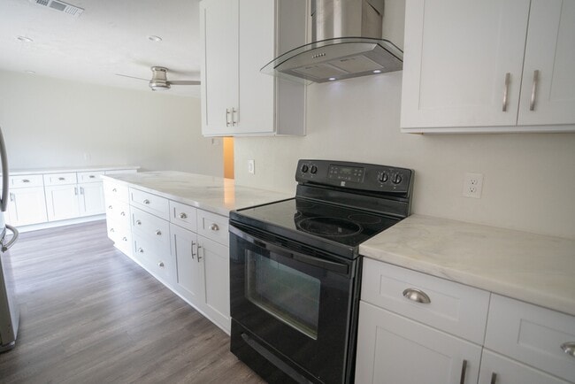 Building Photo - 3914 Ripplebrook Dr