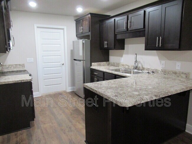 Building Photo - 7797 Ira Dr