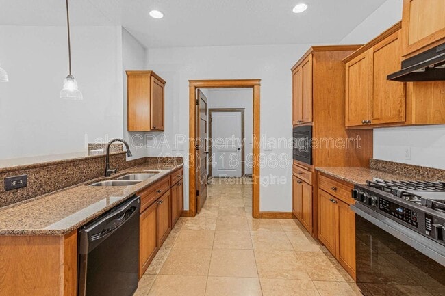 Building Photo - 4505 Greenchain Loop