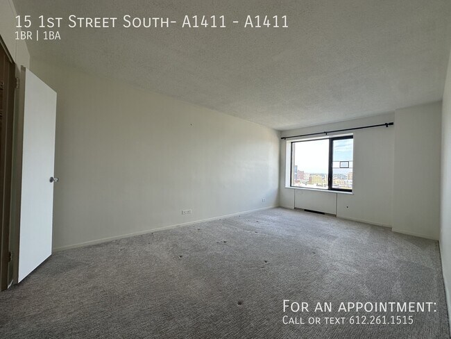 Building Photo - 15 S 1st St