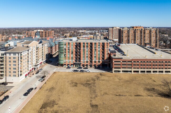 Aerial Photo - 121 W Campbell St