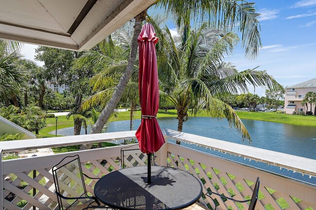 Building Photo - 353 S US Hwy 1