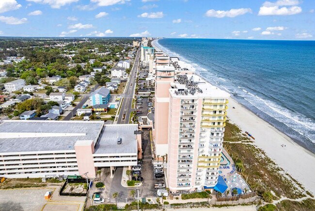 Building Photo - 2701 S Ocean Blvd