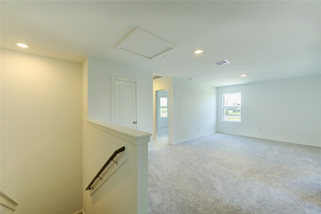 Building Photo - 1602 Birch Wood Dr