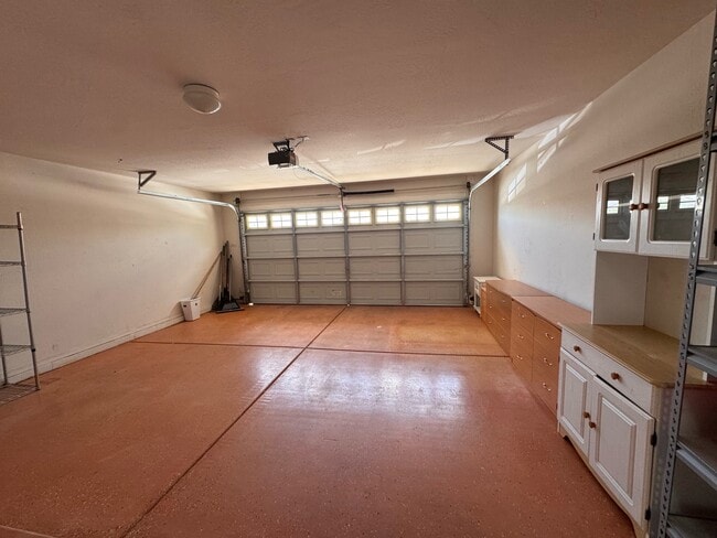Building Photo - 25776 W Winslow Ave