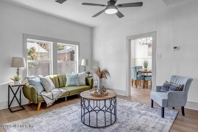 Building Photo - 23 Mulberry St