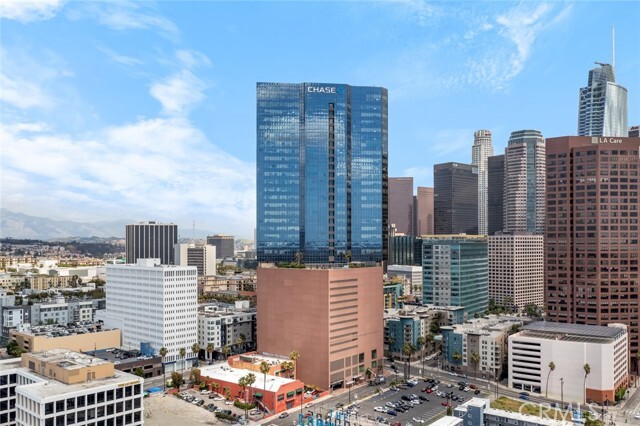Building Photo - 1100 Wilshire Blvd