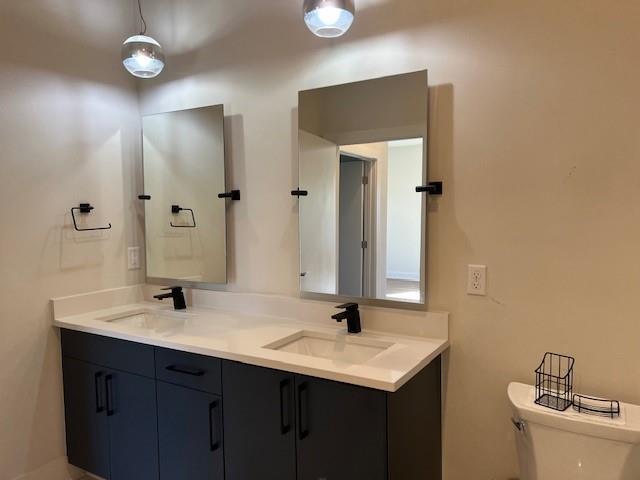 Building Photo - 112 Rogers St NE