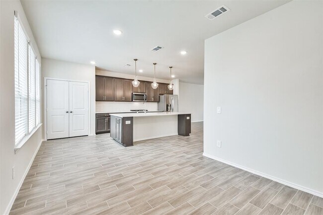 Building Photo - 10503 Marston Vineyard Dr