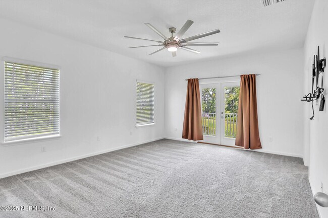Building Photo - 128 Wineberry Ln