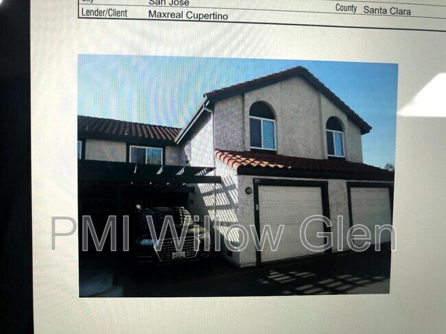 Building Photo - 393 Englert Ct