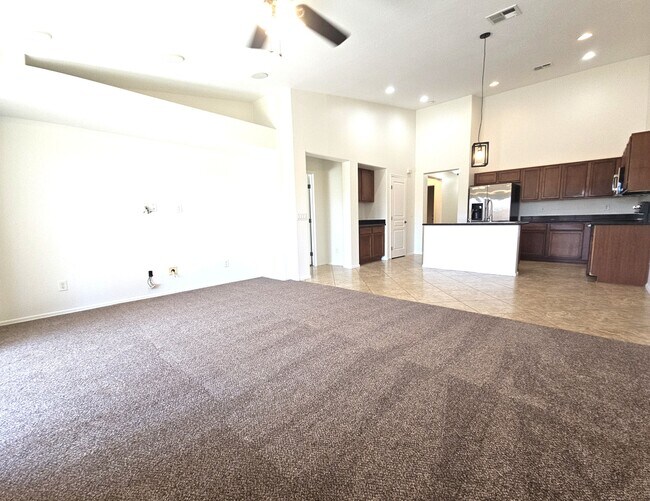 Building Photo - 31208 Cheyenne Dr