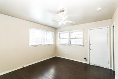 Building Photo - 2517 33rd St