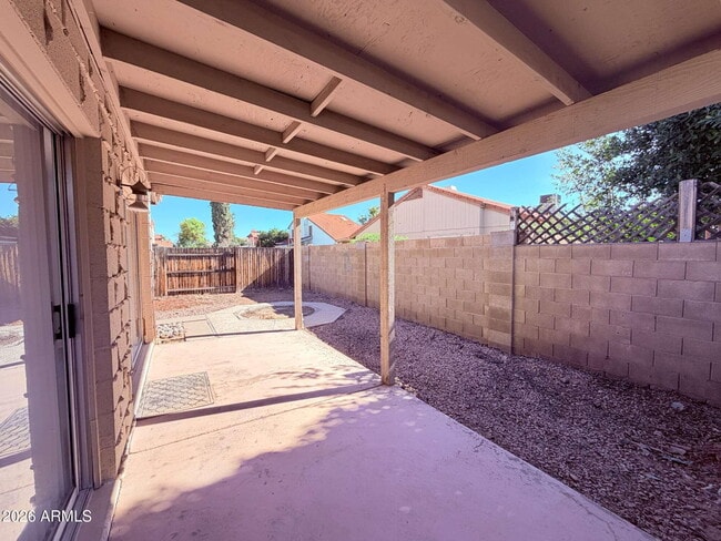 Building Photo - 2705 W Estrella Dr