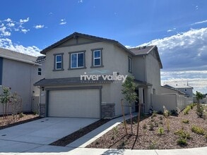 Building Photo - Beautiful 2024 Built 3 bed 2 bath!