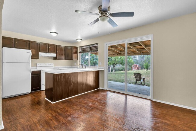 Building Photo - 4559 Ashfield Dr