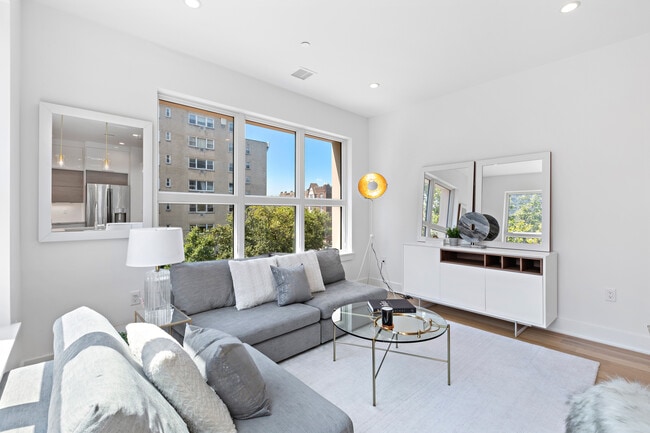 Building Photo - The Lofts at Blvd East