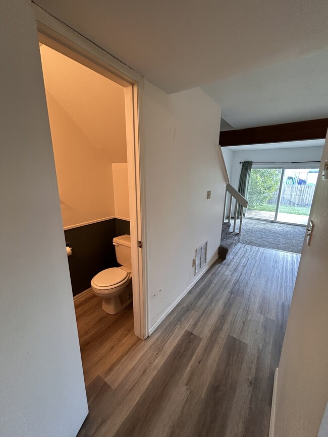 Building Photo - 954 Brant Hollow Ct