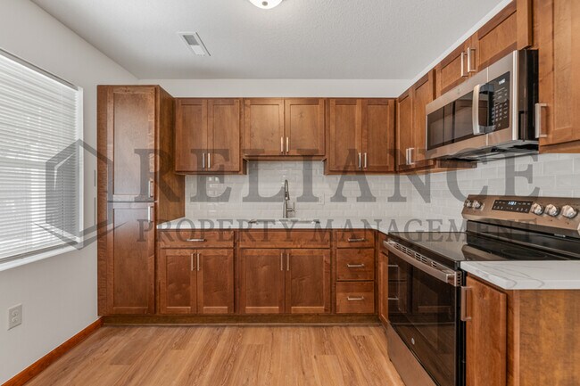 Building Photo - 4263 Cumberland St