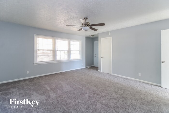 Building Photo - 4118 Kingsland Cir