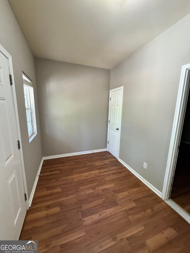 Building Photo - 376 Pointe Cir