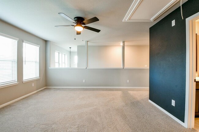 Building Photo - 5504 Evanston Ln