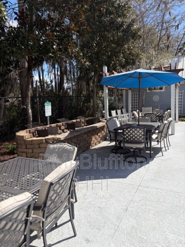 Building Photo - 100 Kensington Blvd