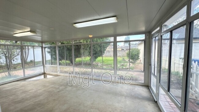 Building Photo - 6677 Mt Whitney Ave