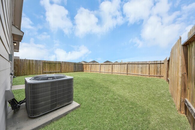 Building Photo - 7971 Tuscan Cypress Dr