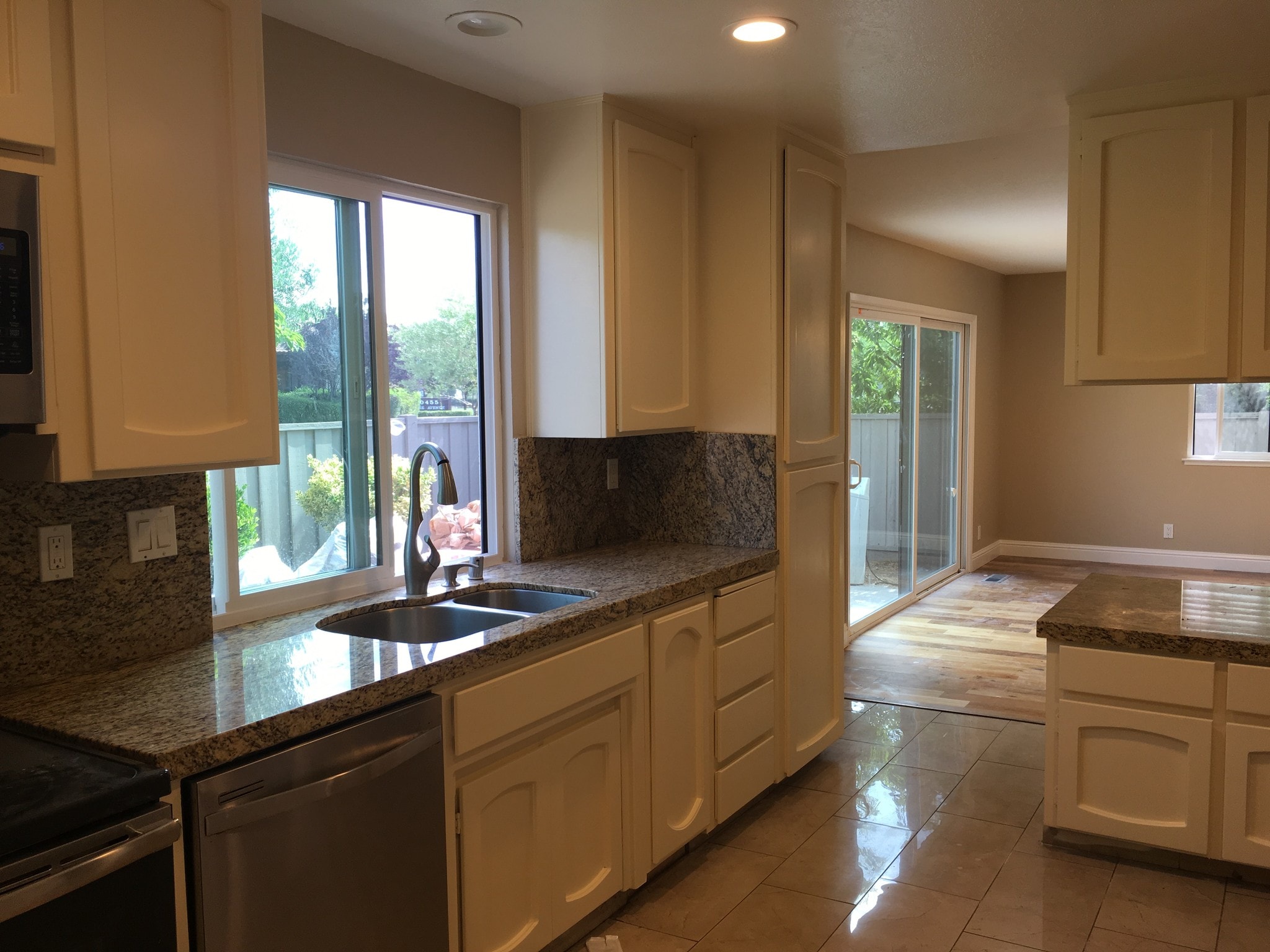 Building Photo - 20296 Pacifica Dr