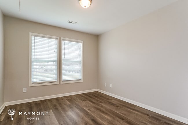 Building Photo - 234 Grovemere Ln
