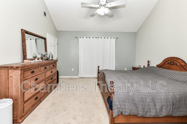 Building Photo - 6109 Madison Crest Ct