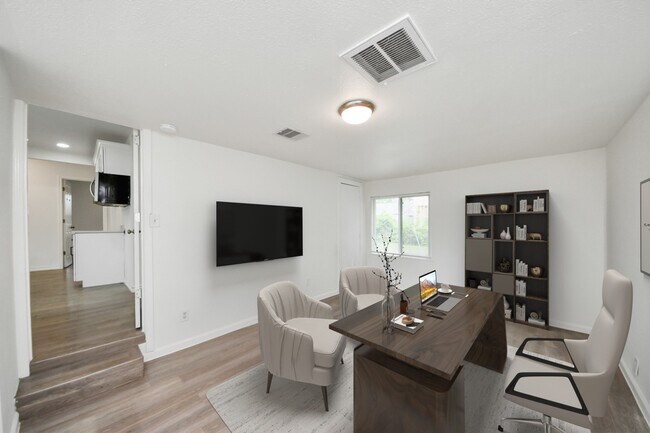 Building Photo - 7004 Conley St