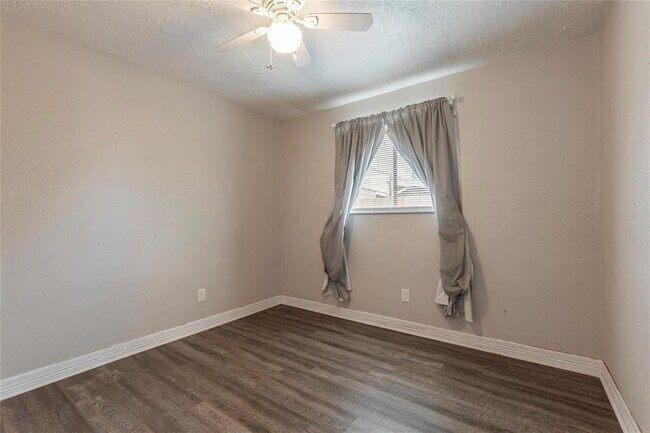Building Photo - 3310 Ashwyne Ct