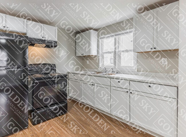 Building Photo - 2908 S Monroe St