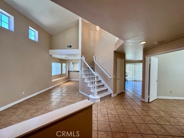 Building Photo - 40132 Villa Venecia