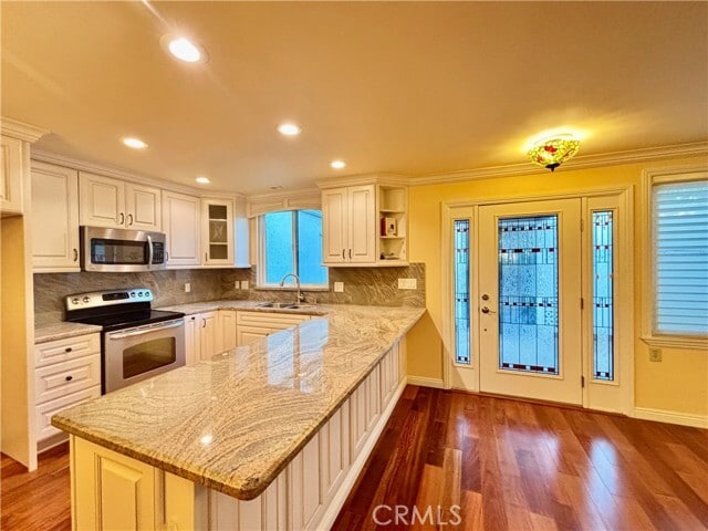 Building Photo - 442 Avenida Sevilla