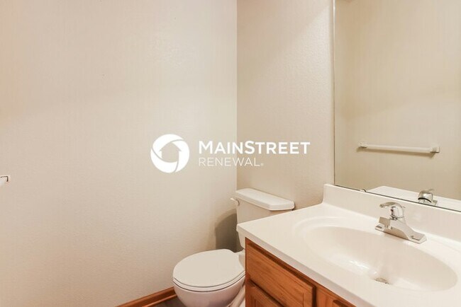 Building Photo - 3 Bedroom Pet-Friendly Home in GRAIN VALLE...
