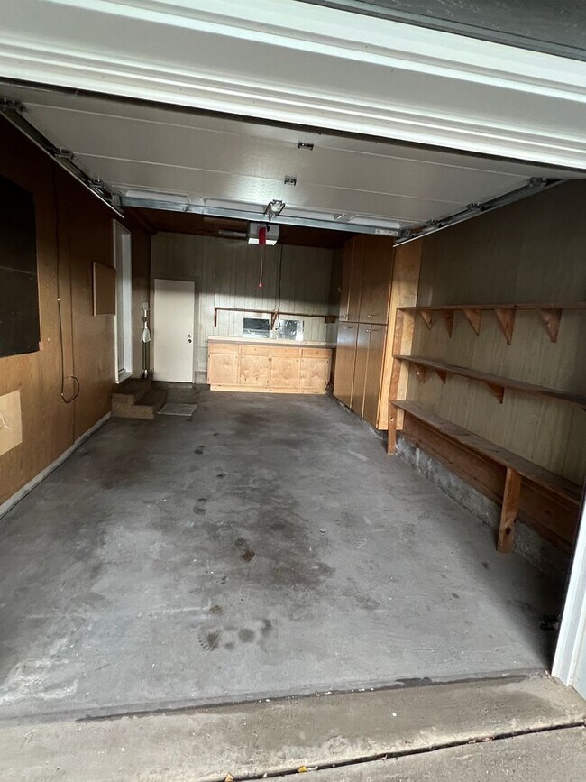 Building Photo - 3 Bed, 2 Bath Home for Rent!!