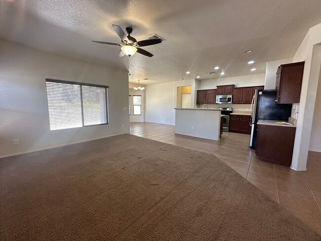 Building Photo - 1210 Paso Robles Ave