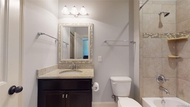 Building Photo - 9131 Thetford Way