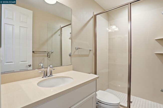 Building Photo - 5043 Ivy Leaf Springs Rd