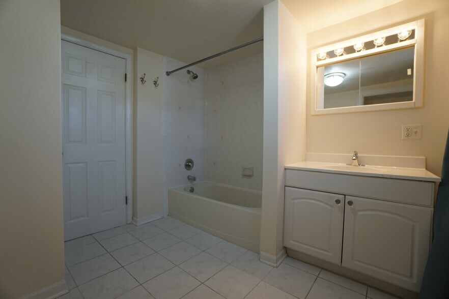 First Floor Full Bathroom - 224 E Benton Ave