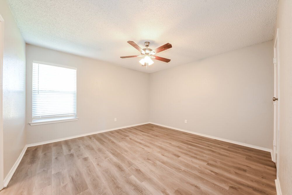 Building Photo - 1101 Twin Cedar Ct